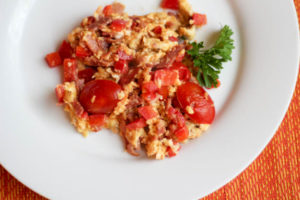 Tomato and Egg Scrambler | WLS Breakfast Recipes | FoodCoach.Me