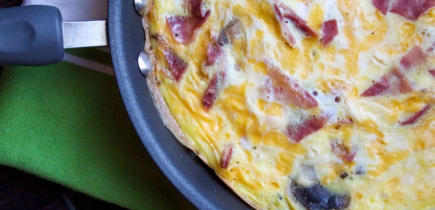 Fast low-carb breakfast: Bacon and Veggie Frittata. Weight Loss Surgery Approved!