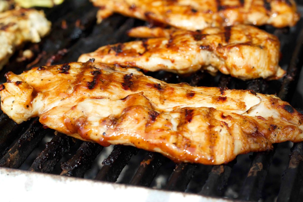 The best way to have barbecue chicken on the grill! Weight-loss surgery patients will love this.